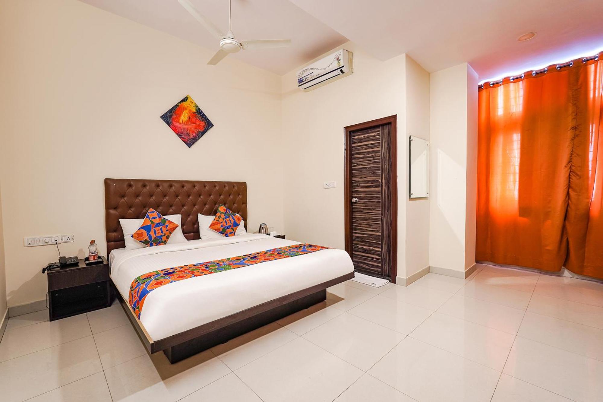 Fabhotel Leela Park Bangalore Exterior photo