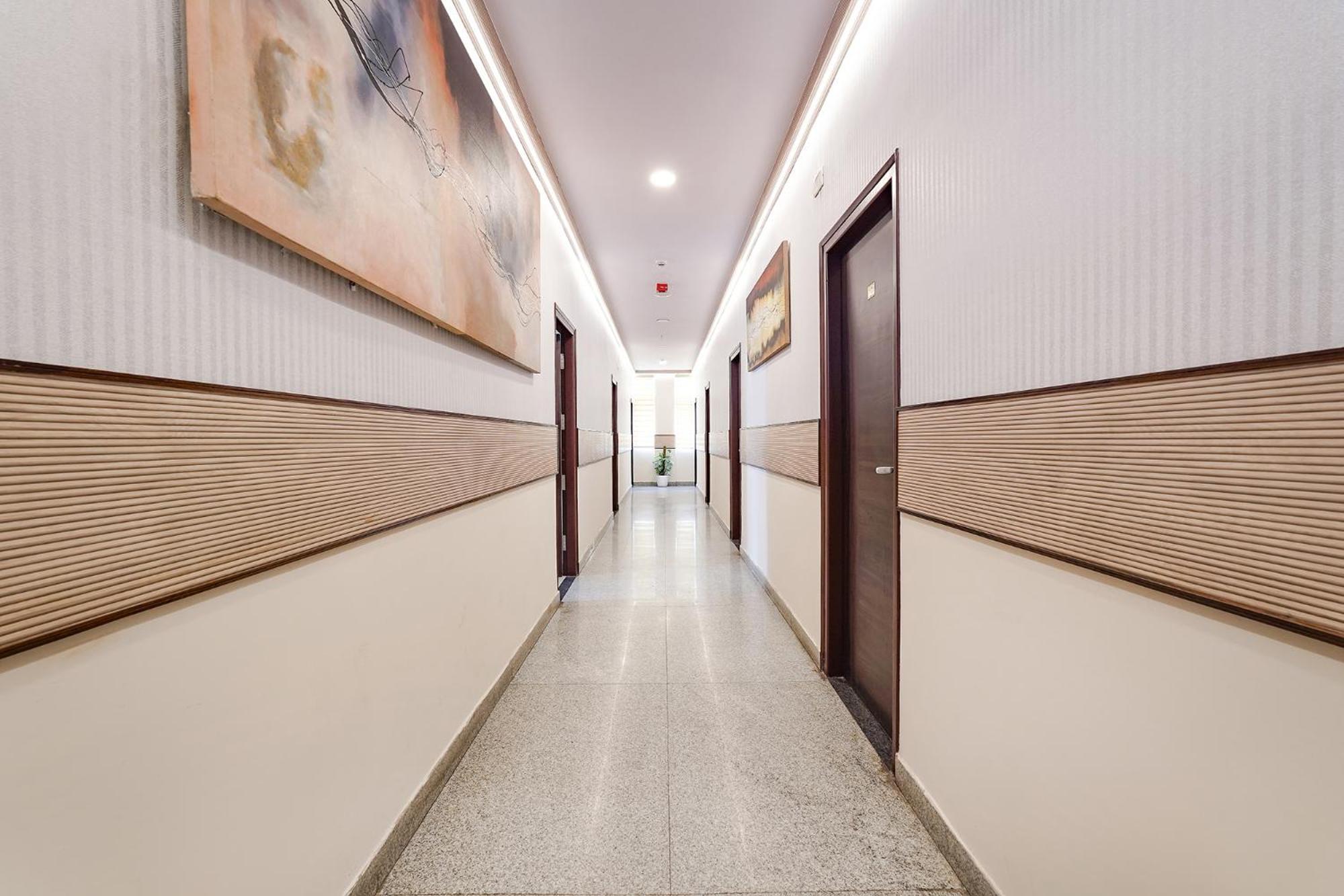 Fabhotel Leela Park Bangalore Exterior photo